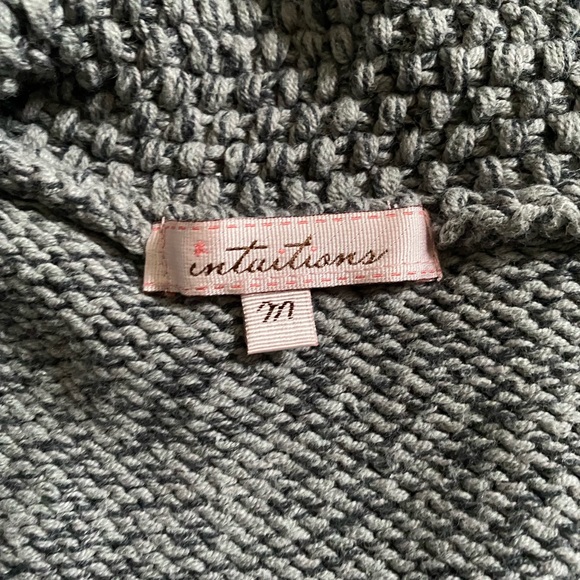 Puff sleeve belted mixed stitch cardigan in tonal gray marl. - Picture 6 of 6